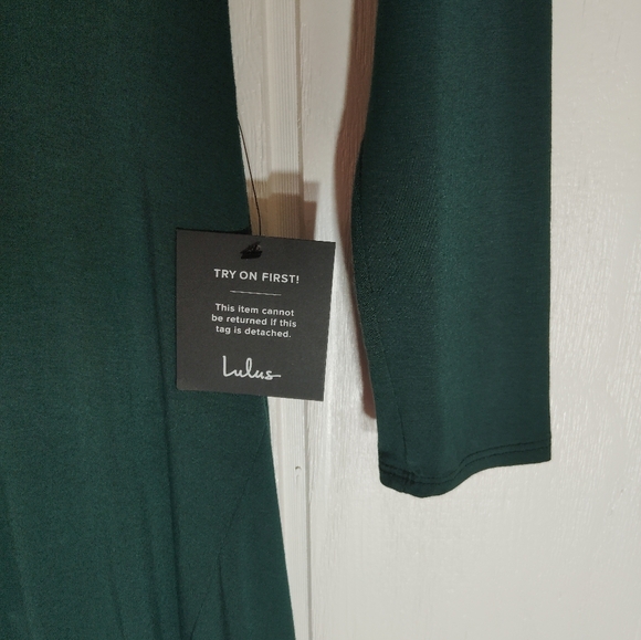 NWT!! LULU'S, Forest Green Long Sleeve Maxi Dress. Size XS - Picture 9 of 11